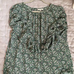 Max Studio Size XL Green and white flower blouse